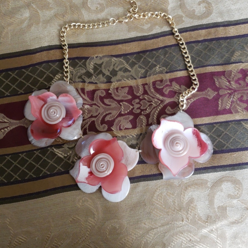 Flower Necklace
